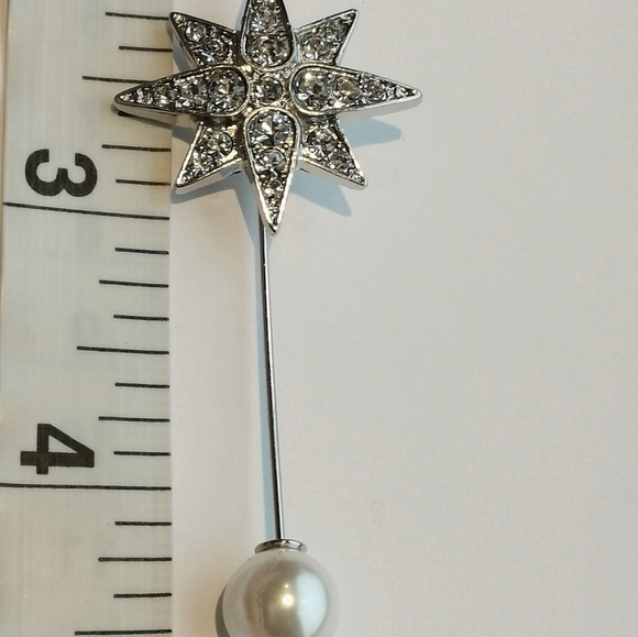 CRYSTAL Star and pearl stick pin - Picture 4 of 4